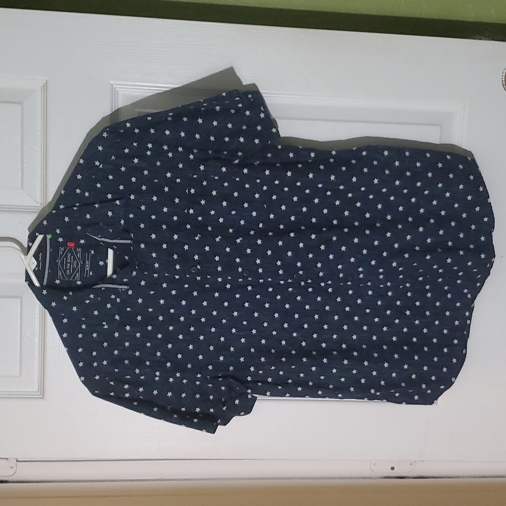 Casual blue button down with white stars